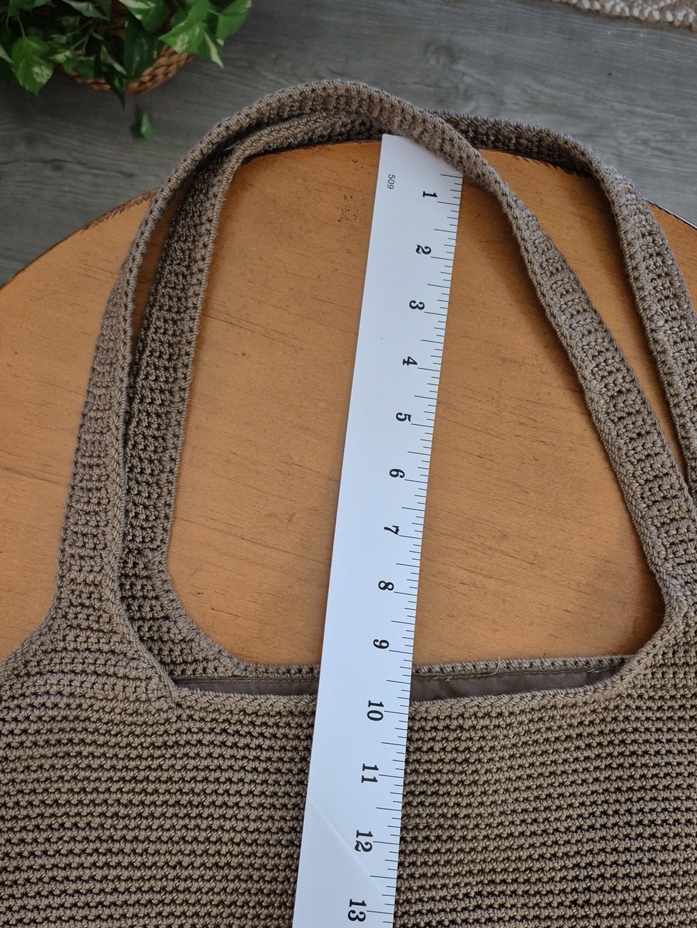 The Sak Large Woven Tote Bag in Taupe/tan. - Picture 6 of 9